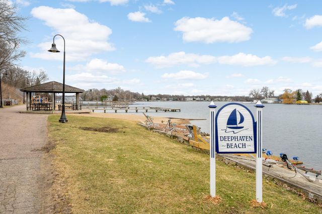 3645 Laurel Drive, Deephaven, MN 55391