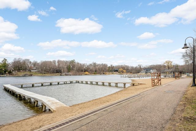 3645 Laurel Drive, Deephaven, MN 55391