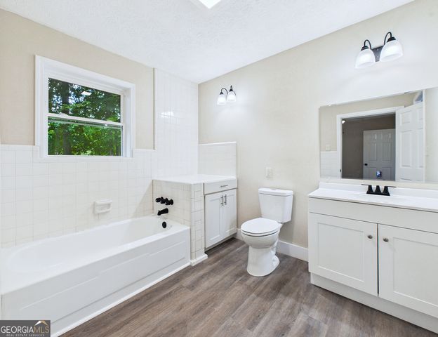 4445 Pinedale Drive, Macon, GA 31206
