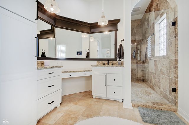 7850 Cheval Rue Court, Zionsville, IN 46077