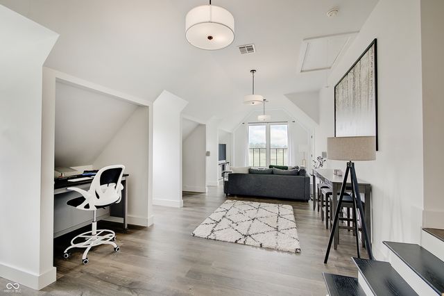 7850 Cheval Rue Court, Zionsville, IN 46077