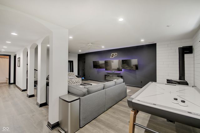 7850 Cheval Rue Court, Zionsville, IN 46077
