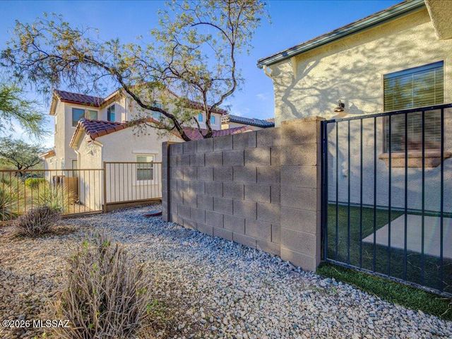 10560 E Forest Falls Court, Tucson, AZ 85747