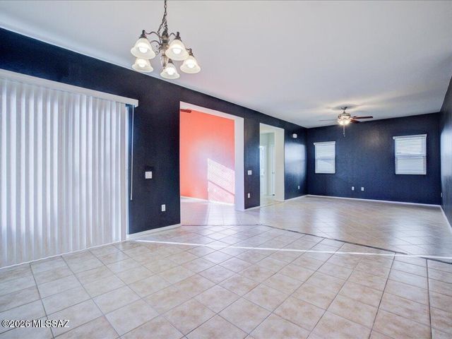 10560 E Forest Falls Court, Tucson, AZ 85747