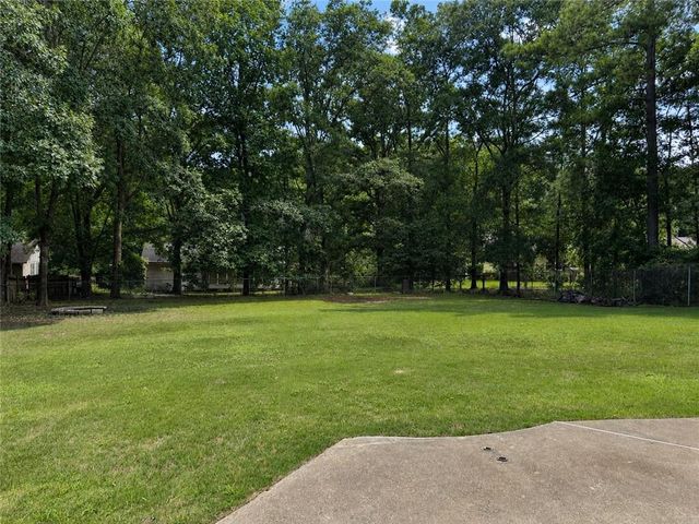 209 Ridge Run, Stockbridge, GA 30281