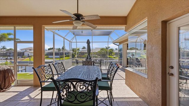 324 OAKWOOD CIRCLE, Englewood, FL 34223