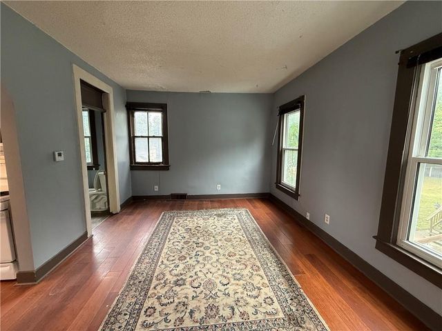 304 Vine Street, Leavenworth, KS 66048