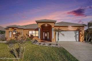 1619 Amador Avenue NW, Palm Bay, FL 32907