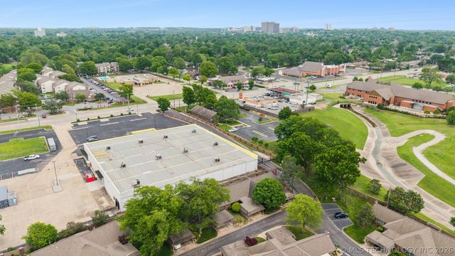 5206 S Harvard Avenue 103, Tulsa, OK 74135