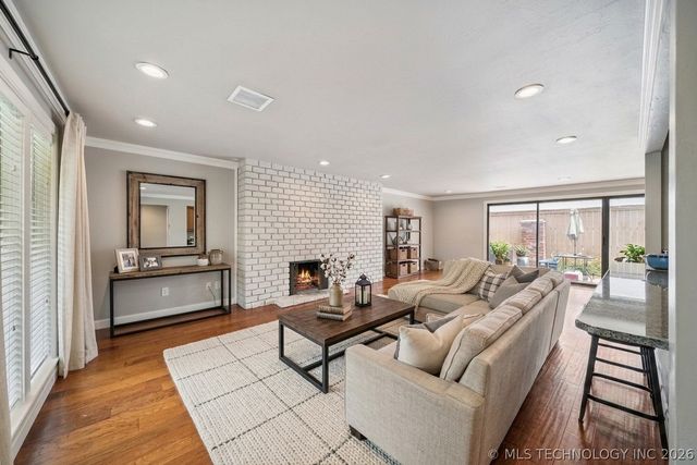 5206 S Harvard Avenue 103, Tulsa, OK 74135