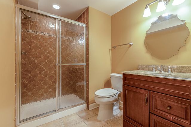3944 Lakeview Court, Long Grove, IL 60047