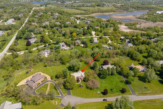 3944 Lakeview Court, Long Grove, IL 60047