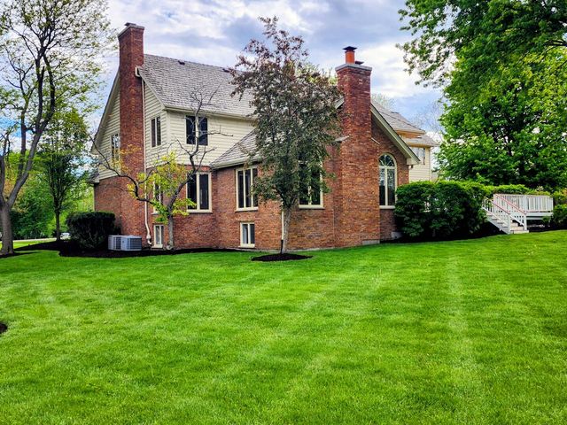 3944 Lakeview Court, Long Grove, IL 60047