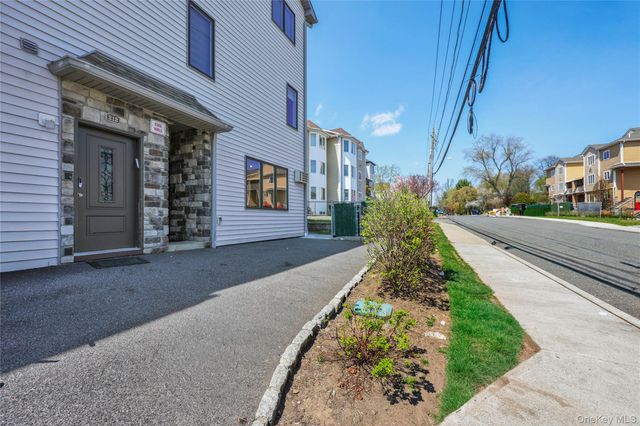 462 W Central Avenue 120, Spring Valley, NY 10977