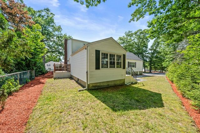 1822 Washington Street, Braintree, MA 02184