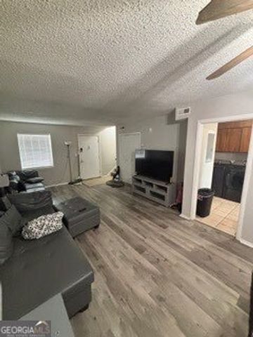 4701 FLAT SHOALS Road 17C, Union City, GA 30291