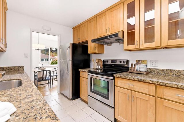 1960 Earl Avenue, San Bruno, CA 94066