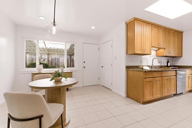 1960 Earl Avenue, San Bruno, CA 94066