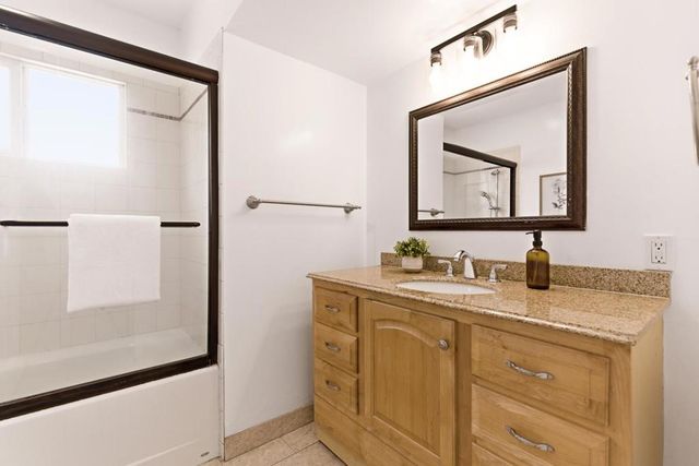 1960 Earl Avenue, San Bruno, CA 94066