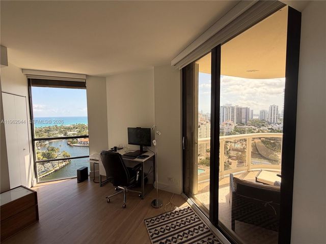 20191 E Country Club Dr 2009, Aventura, FL 33180