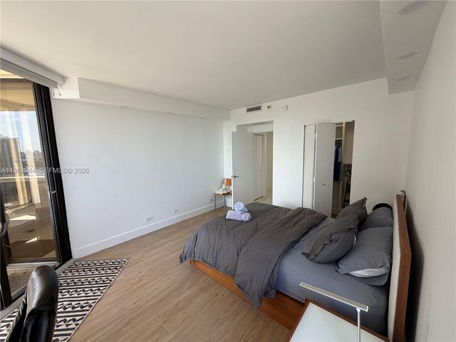 20191 E Country Club Dr 2009, Aventura, FL 33180