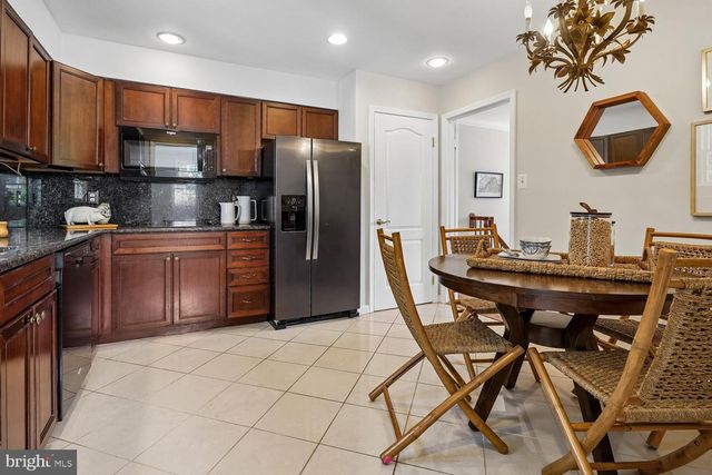 7814 FRIARS CT, Alexandria, VA 22306