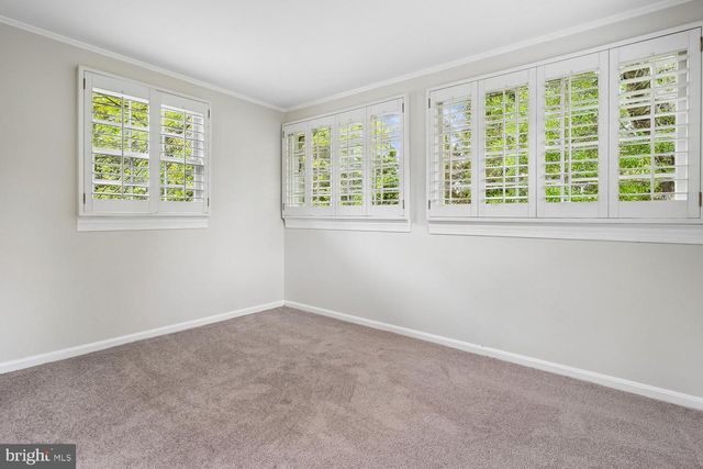7814 FRIARS CT, Alexandria, VA 22306