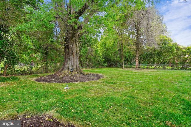 7814 FRIARS CT, Alexandria, VA 22306