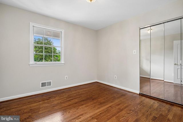 7814 FRIARS CT, Alexandria, VA 22306