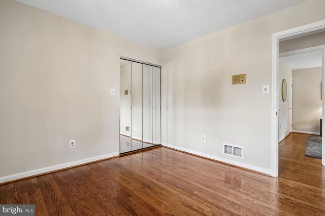 7814 FRIARS CT, Alexandria, VA 22306