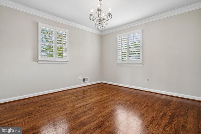 7814 FRIARS CT, Alexandria, VA 22306