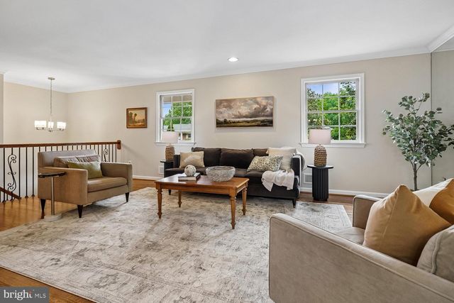 7814 FRIARS CT, Alexandria, VA 22306