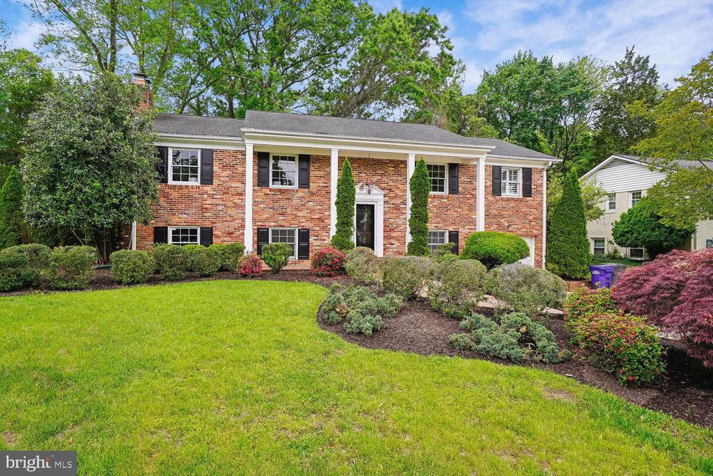 7814 FRIARS CT, Alexandria, VA 22306