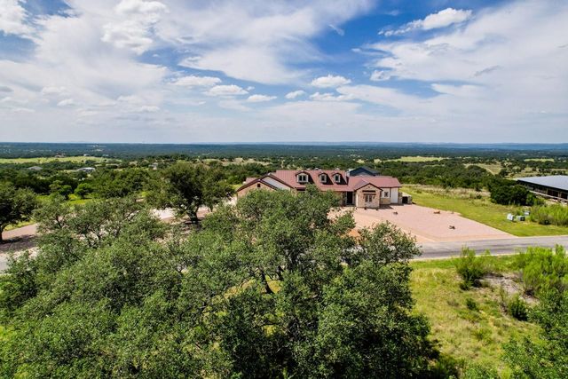 511 Bosque TRL, Marble Falls, TX 78654