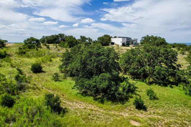 511 Bosque TRL, Marble Falls, TX 78654