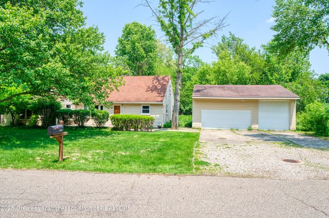 2162 Kent Street, Okemos, MI 48864