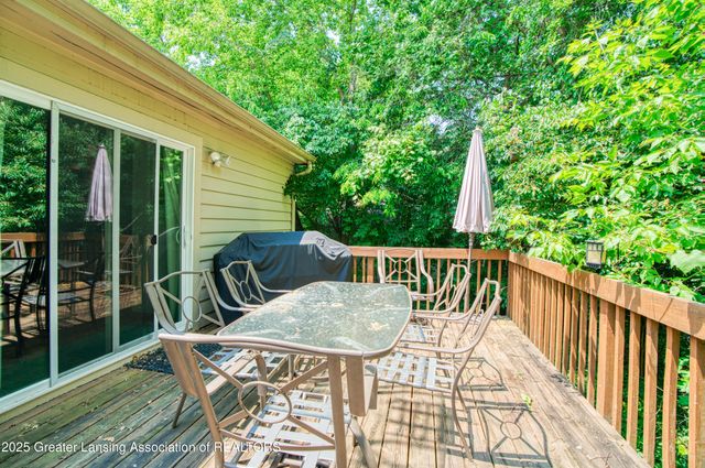 2162 Kent Street, Okemos, MI 48864