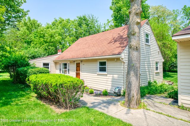 2162 Kent Street, Okemos, MI 48864