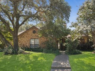 3718 Thornhill Way, Rowlett, TX 75088