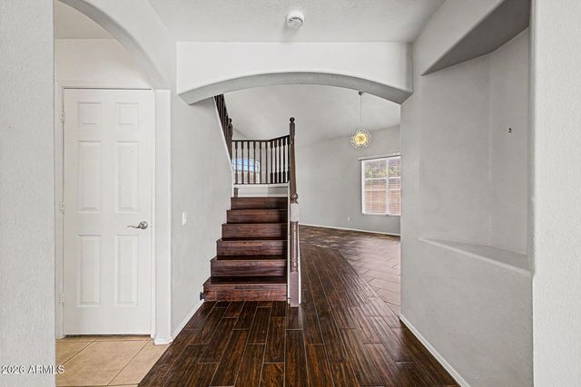 19424 N 33rd Place, Phoenix, AZ 85050
