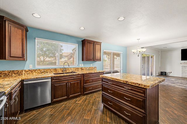 19424 N 33rd Place, Phoenix, AZ 85050