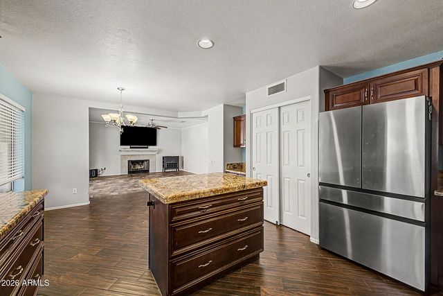 19424 N 33rd Place, Phoenix, AZ 85050