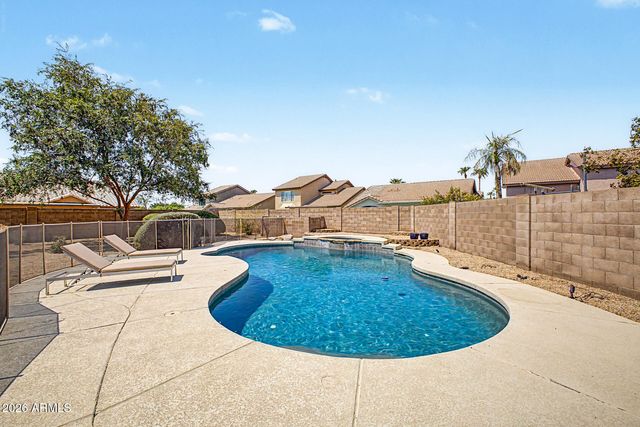 19424 N 33rd Place, Phoenix, AZ 85050