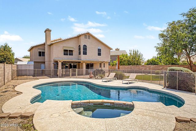 19424 N 33rd Place, Phoenix, AZ 85050