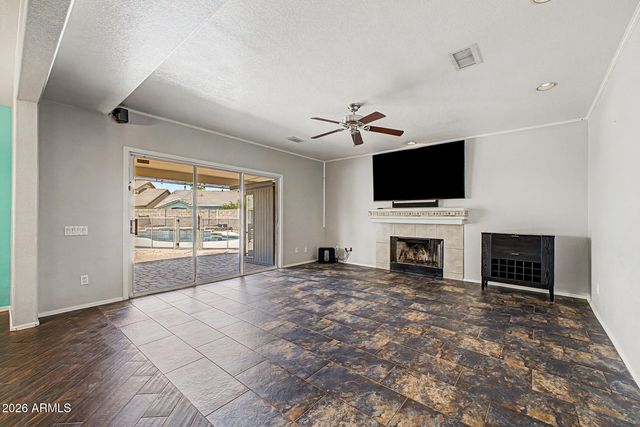 19424 N 33rd Place, Phoenix, AZ 85050