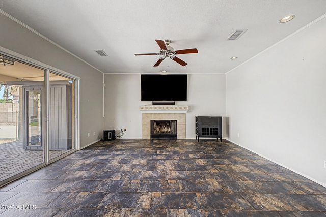 19424 N 33rd Place, Phoenix, AZ 85050
