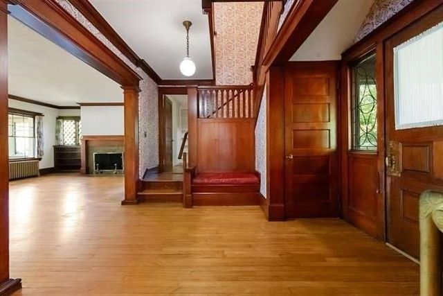 7 Lakeview Terrace, Winchester, MA 01890