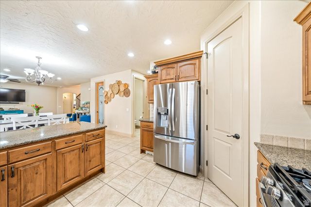 300 W 2350 S, Washington, UT 84780