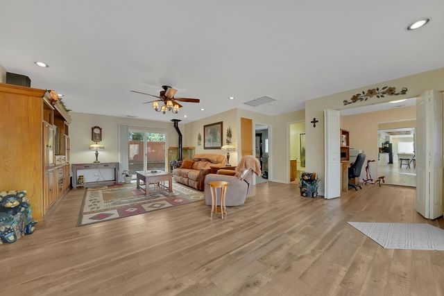 301 Bald Mountain Rd, West Point, CA 95255