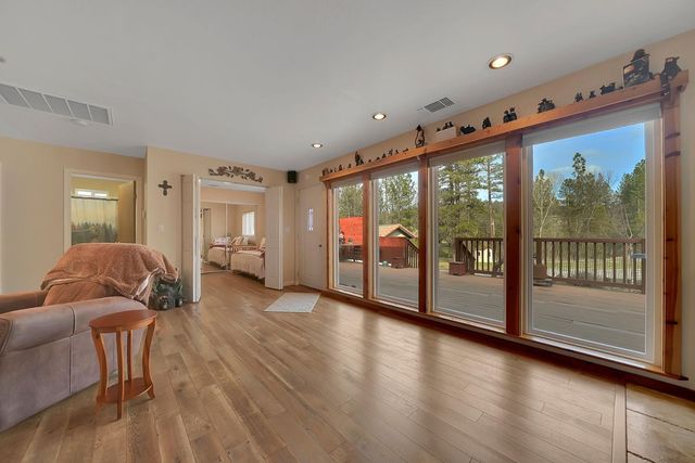 301 Bald Mountain Rd, West Point, CA 95255